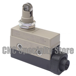 NEW Omron ZC-N2255 Enclosed Limit Switch Sealed Roller Plunger 